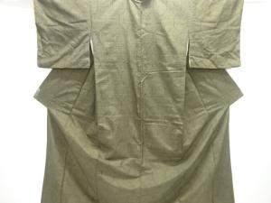 亀甲模様織り出し十日町紬着物